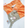 Noukies Doudou plat canard Iris et Babette orange gris