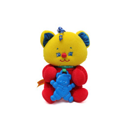 Peluche chat ours rouge jaune bleu Fisher Price 18 cm